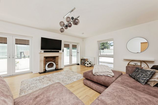 3, Lynwood Green, Whitfield photo 3
