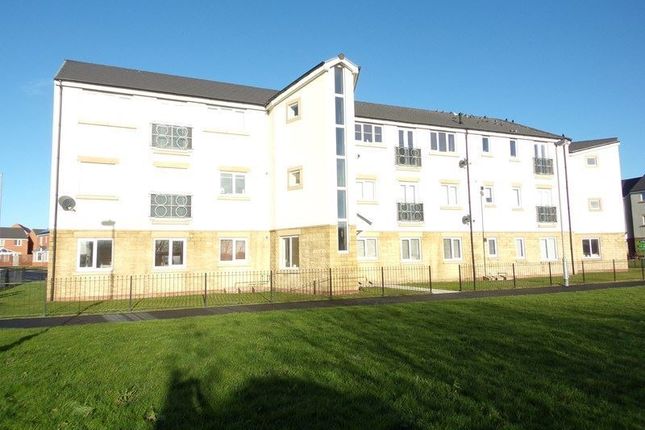 2-bed flat on 3, Taku Court, Blyth, £700/mo