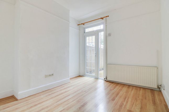 315, Hamlet Court Road, Westcliff-on-sea photo 4