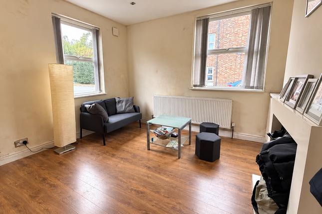 17A, Hatton Street, Macclesfield photo 3