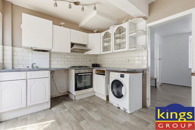 71, Winchester Road, London photo 2