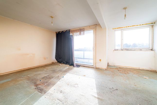 Flat for sale in Collingwood Rise, Folkestone