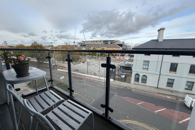 27 Dixie, Bute Street, Cardiff photo 4