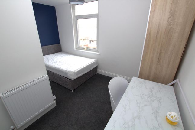 Thumbnail Property to rent in Surrey Street, Middlesbrough