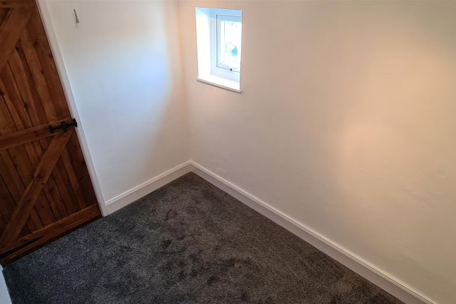 Cottage to rent in Bradwall Road, Sandbach