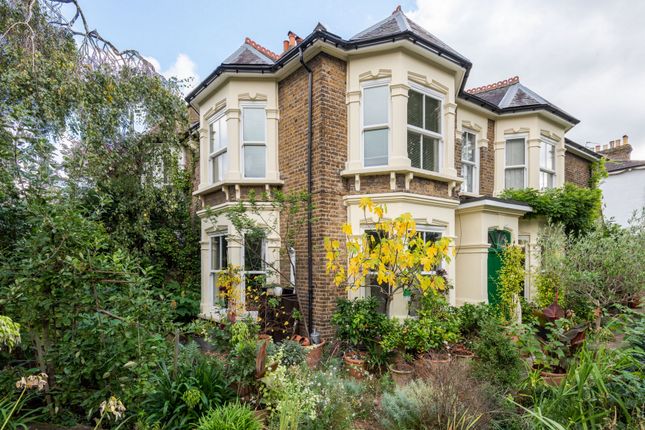 Thumbnail Terraced house for sale in Hainault Road, Upper Leytonstone