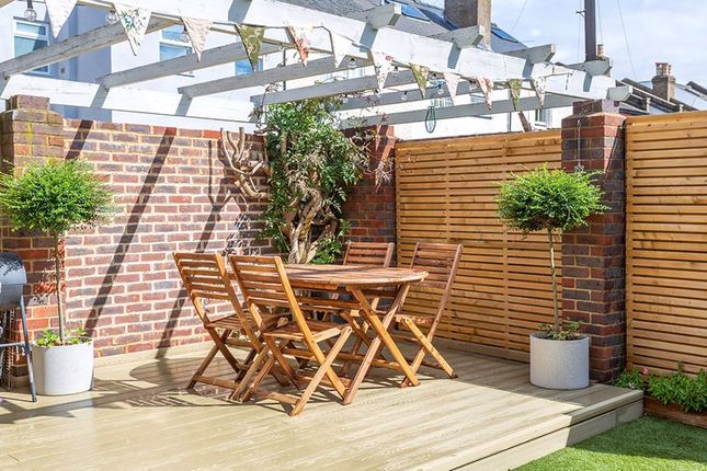 End terrace house for sale in Queens Road, Thames Ditton