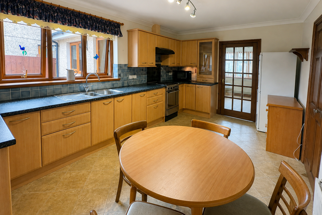 1, Waungoch, Llanelli photo 2