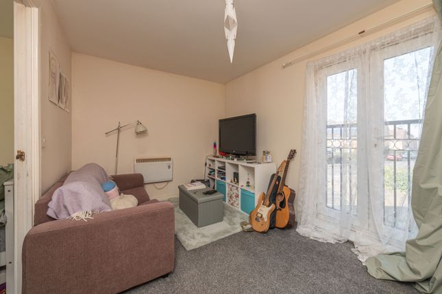 70, Conisborough Way, Pontefract photo 2