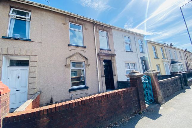 3 bed terraced house to rent in Pembrey Road, Llanelli SA15