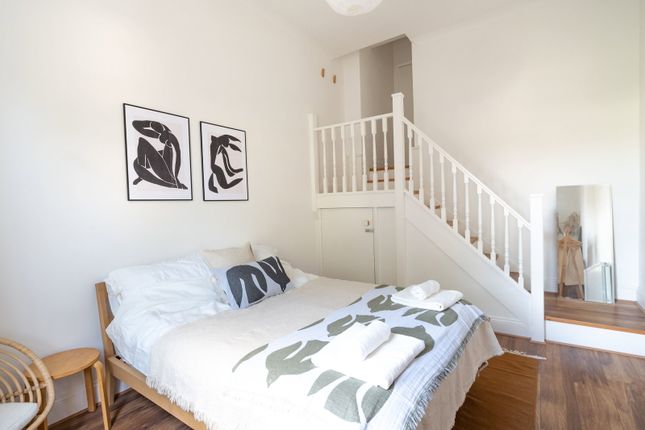 24,Flat 3, Dalby Square, Margate photo 5