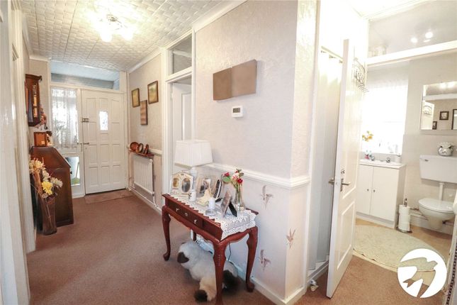 50, Upper Park Road, Belvedere photo 5