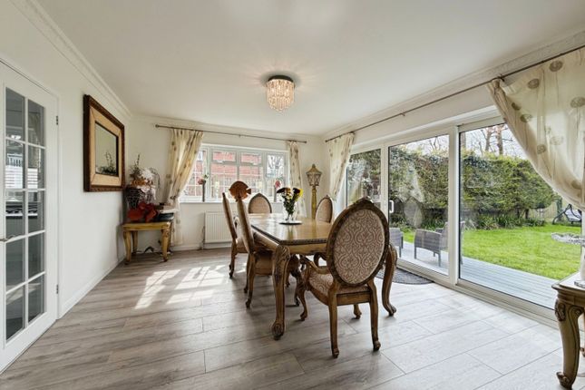 9, Cliff Road, Hythe photo 4