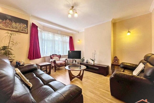 27, Francis Road, Harrow photo 2