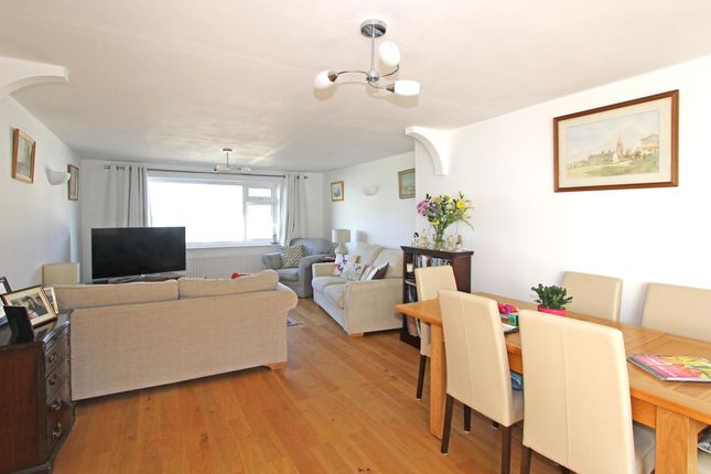 9 Val de Mer , Newtown, Alderney photo 4