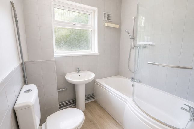9 Vandyke Close, Newport photo 3