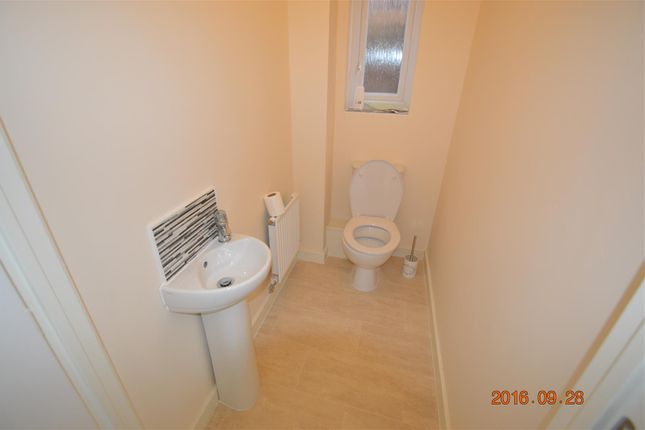 5, Whitestone Road, Manchester photo 4