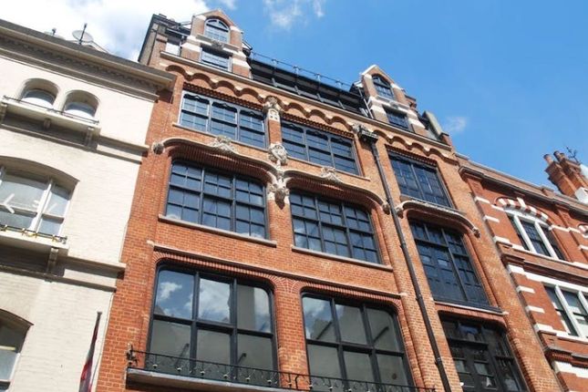 Office to let in Maiden Lane, London