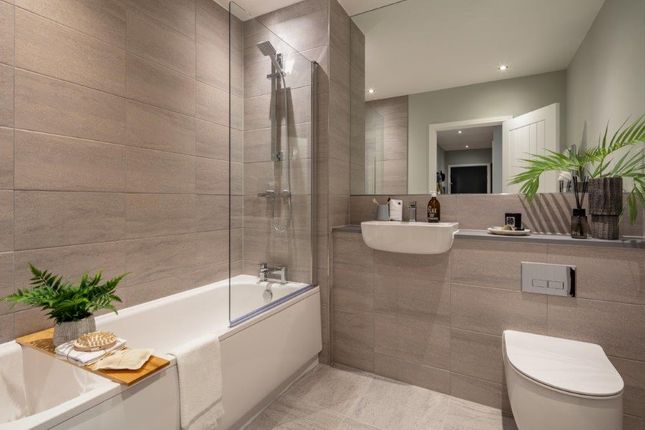 3, Conduit Way, Leyton photo 3