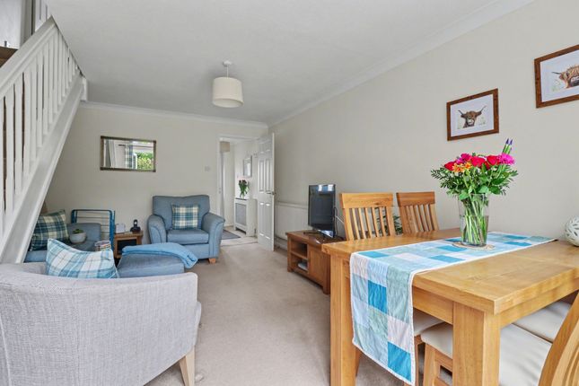 24 Bryony Gardens, Eastleigh photo 2