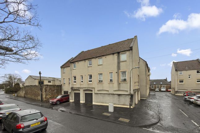 3-bed flat on 1, Tyne Court, Haddington, £160,000