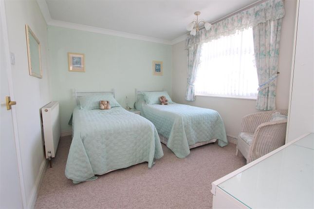 Bed 2.Jpg