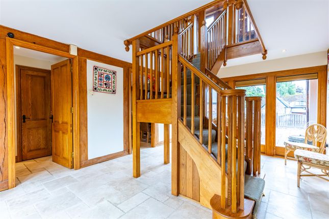 Entrance Hall.Jpg