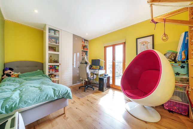 Terraced house for sale in St. Margarets Road, London