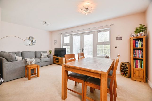 2, Hartburn Mews, Stockton-on-tees photo 4