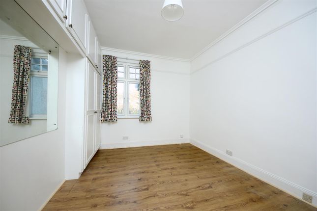 Terraced house for sale in Waldegrave Road, London