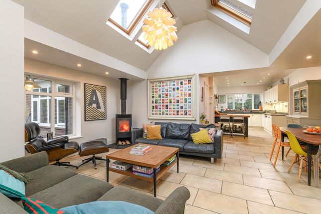 12 Tollgate Road, Rowlands Gill photo 2