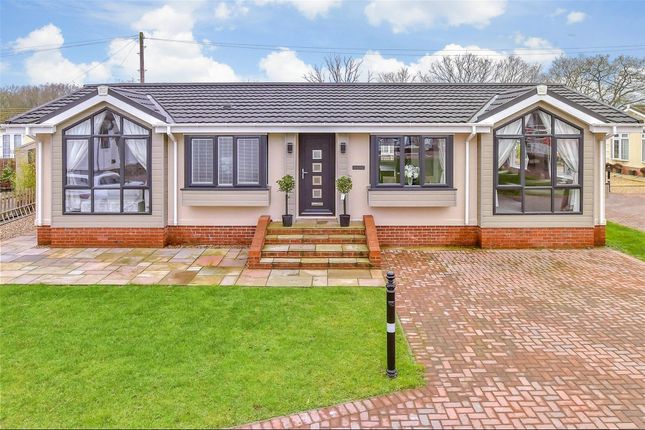 Newbridge Park, Maidstone Road, Tonbridge photo 2