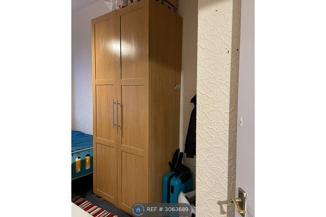 Flat, Maryhill Road, Glasgow photo 4