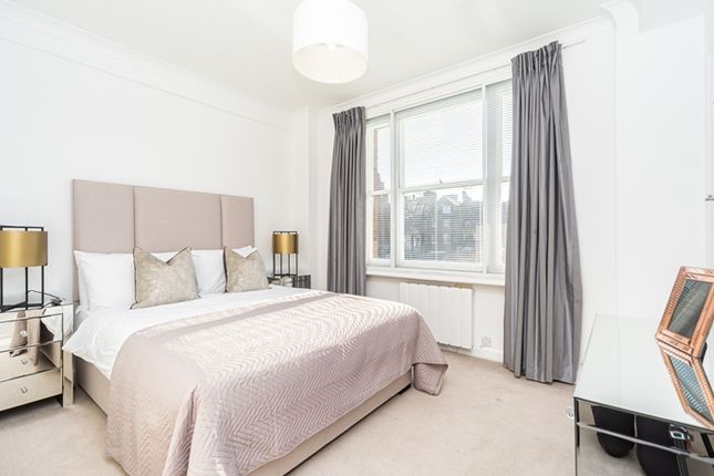 Thumbnail Flat to rent in Hill Street Mayfair, London