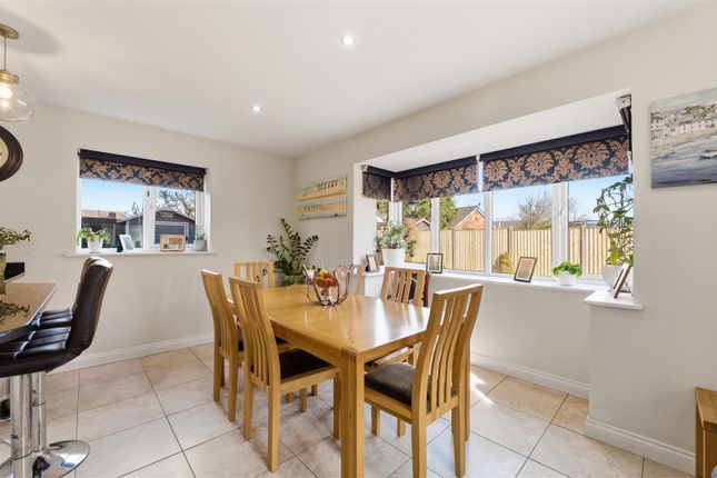 1, Longdrive, Stretton Road, Chesterfield photo 4