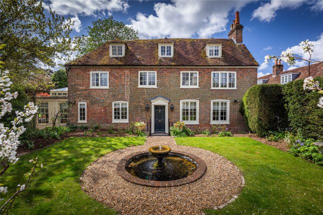 Thumbnail Detached house for sale in St. Peters Street, Bishops Waltham, Hampshire