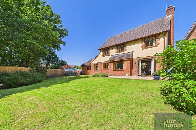 31, Clos Y Cwarra, Cardiff photo 2