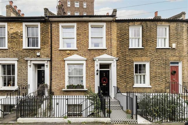 Terraced house for sale in Burgos Grove, London