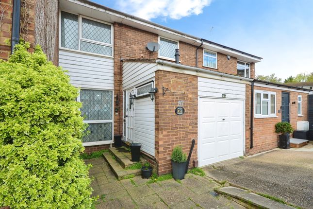 Thumbnail Terraced house for sale in Peregrine Close, Watford