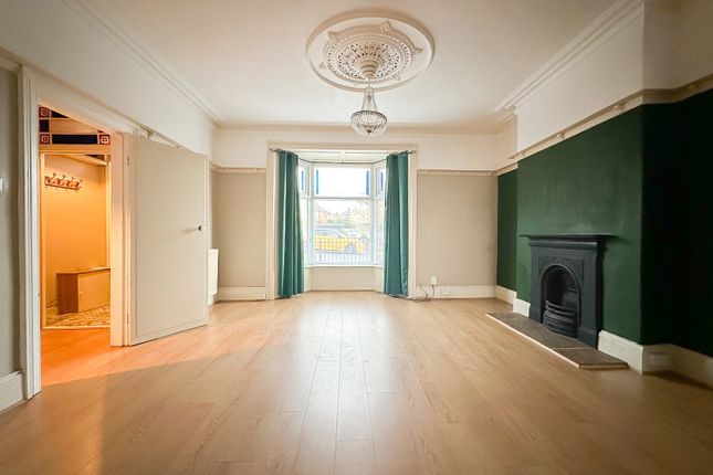 11, Westfield Terrace, Saltburn-by-the-Sea photo 2