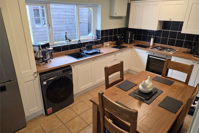 826, High Lane, Staffordshire photo 4