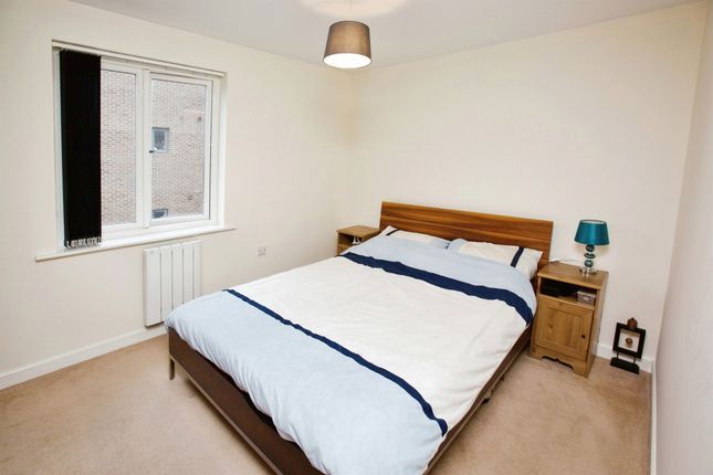 Flat for sale in Searle Drive, Gosport