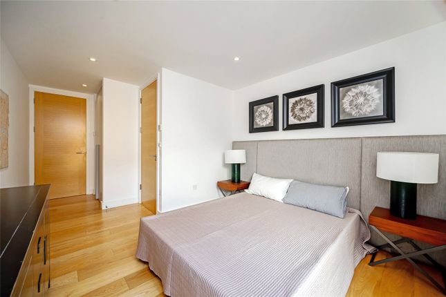 Flat to rent in Bloomsbury Gardens, Westking Place