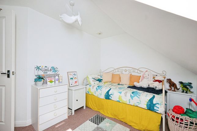 Flat 4, Morehall Court,, Station Road, Folkestone photo 4