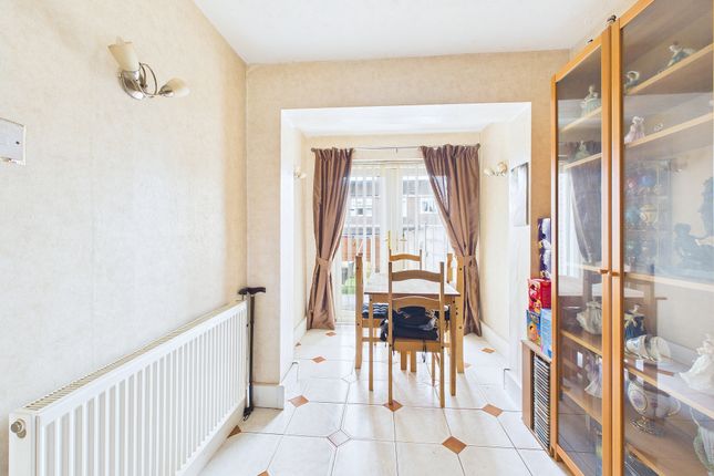 61, Stirling Crescent, St Helens photo 3