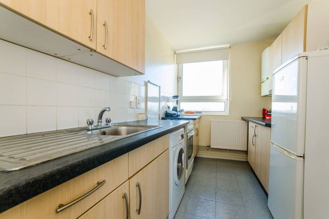 1-bed flat on London Road, Plaistow, £200,000