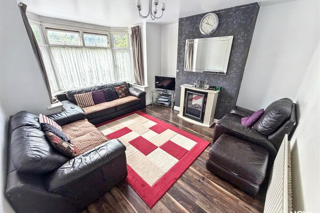 149, Crawley Green Road, Luton photo 2