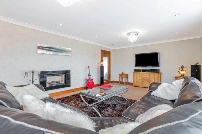 7, Quarry Road, Carluke photo 3