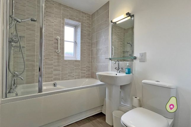Flat for sale in Cumber Place, Theale, Reading