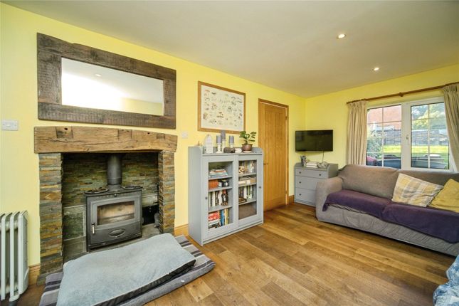 133, Farnborough Road, Farnham photo 4